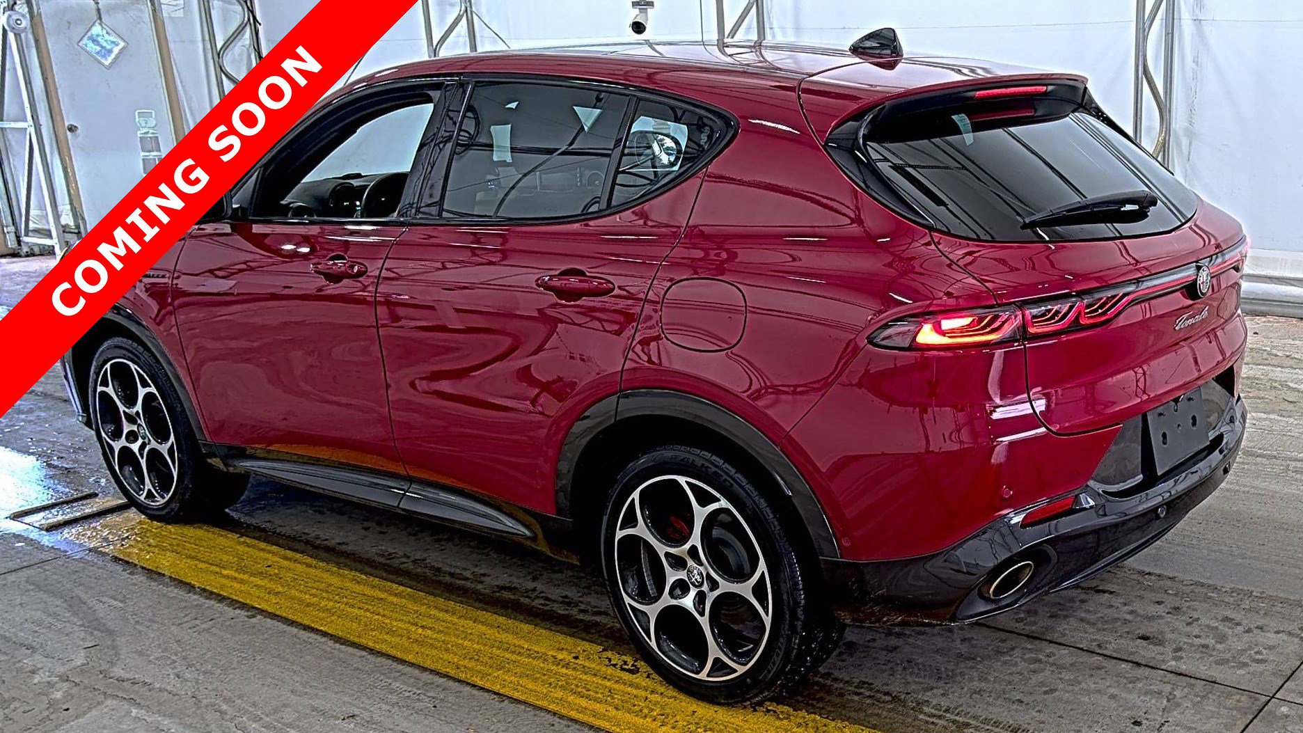 Used 2024 Alfa Romeo Tonale Veloce w/ Active Assist Package AWD/4WD image 4