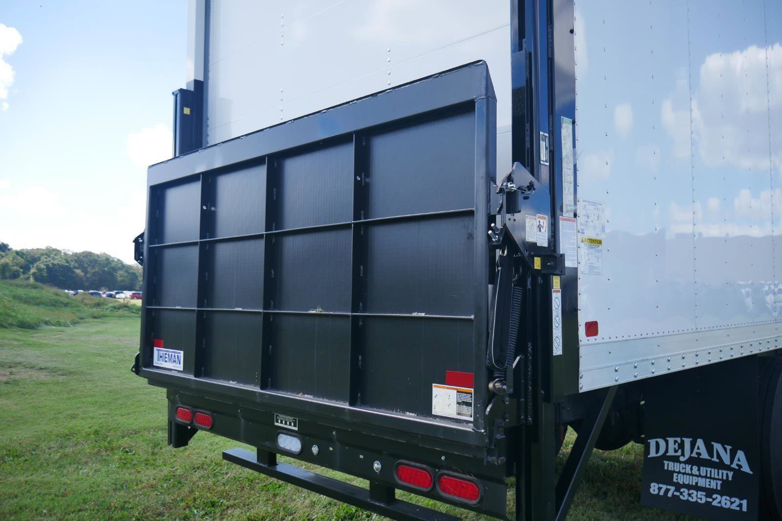 New 2025 Ford F750 2WD Regular Cab Super Duty image 10