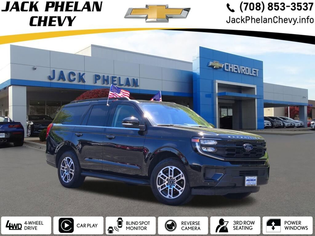 Used 2025 Ford Expedition Active
