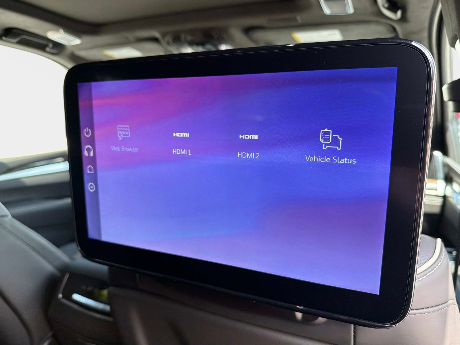 Used 2026 Cadillac Escalade ESV Platinum Sport w/ LPO, ONYX Package image 29