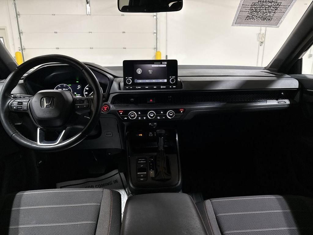 Used 2023 Honda CR-V Sport image 10