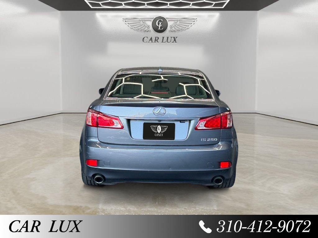 Used 2012 Lexus IS 250 w/ Premium Pkg Value Edition RWD image 4
