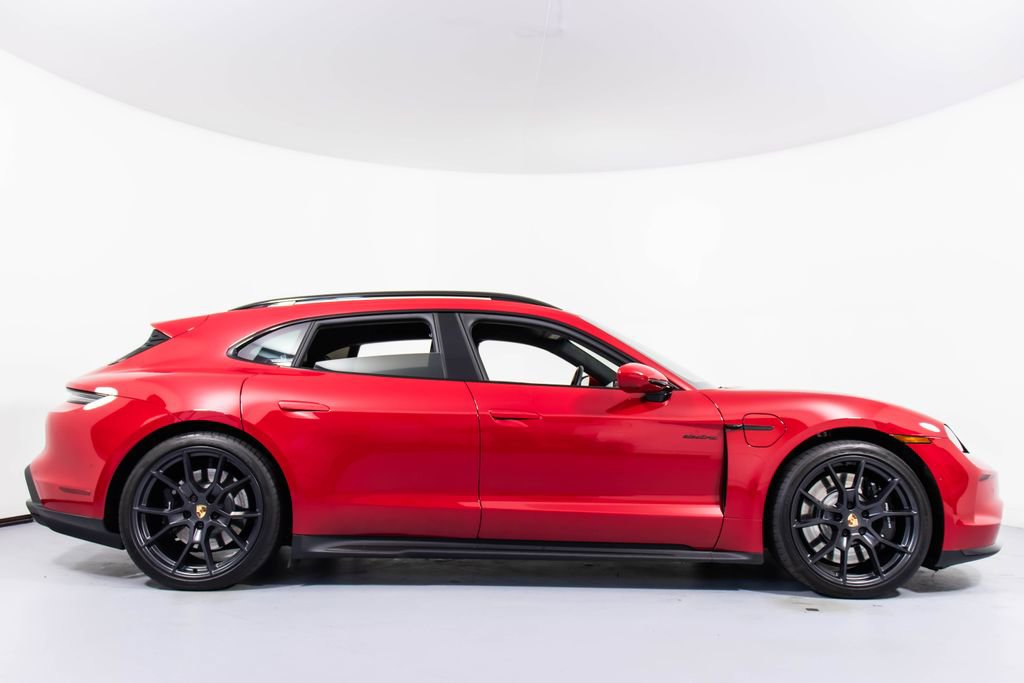 Used 2025 Porsche Taycan GTS AWD/4WD image 3