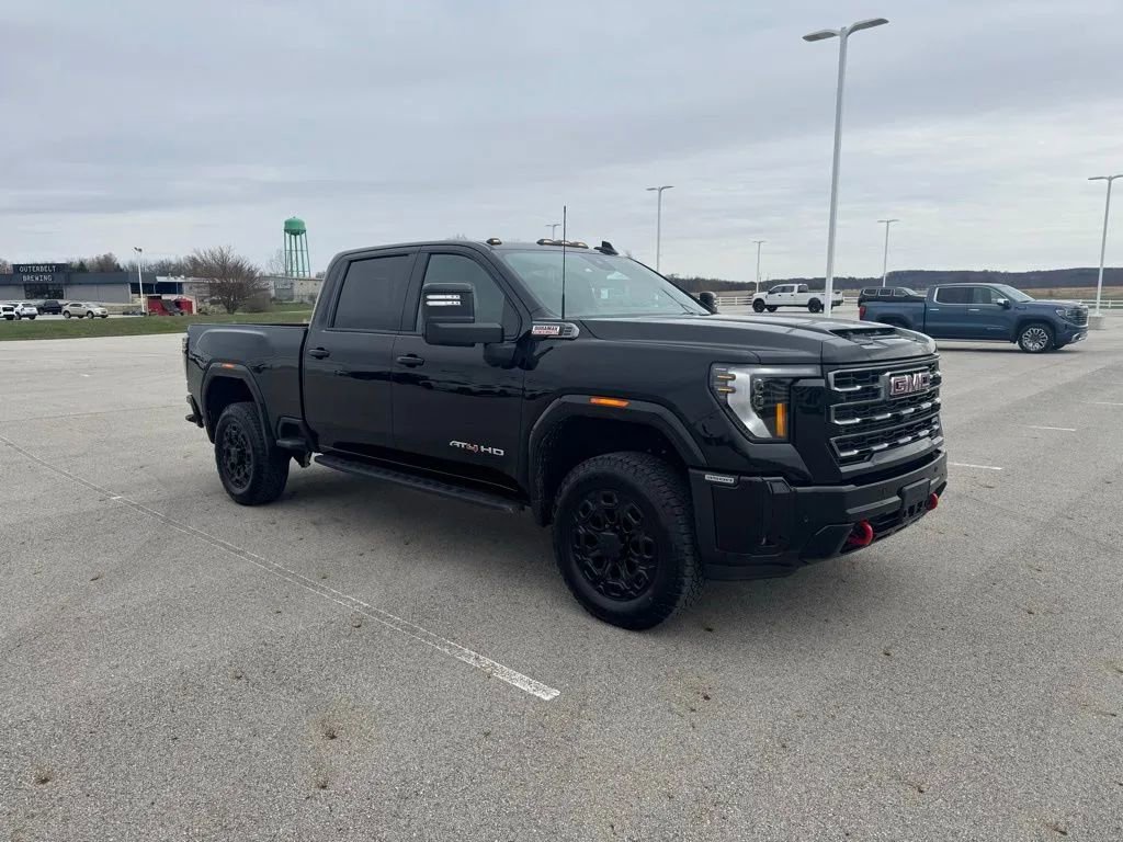 New 2026 GMC Sierra 3500 AT4 w/ Technology Package