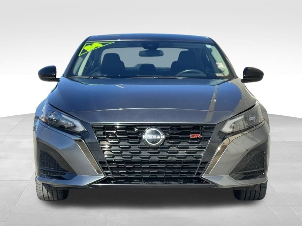 Used 2024 Nissan Altima 2.5 SR image 36