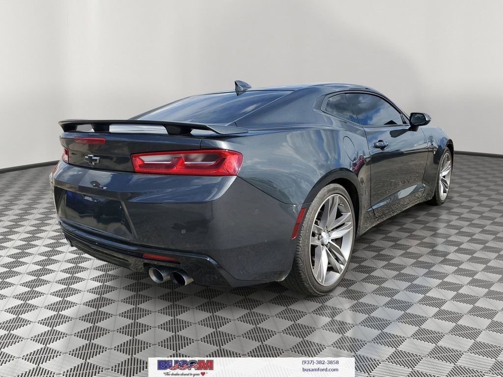 Used 2018 Chevrolet Camaro SS RWD image 4