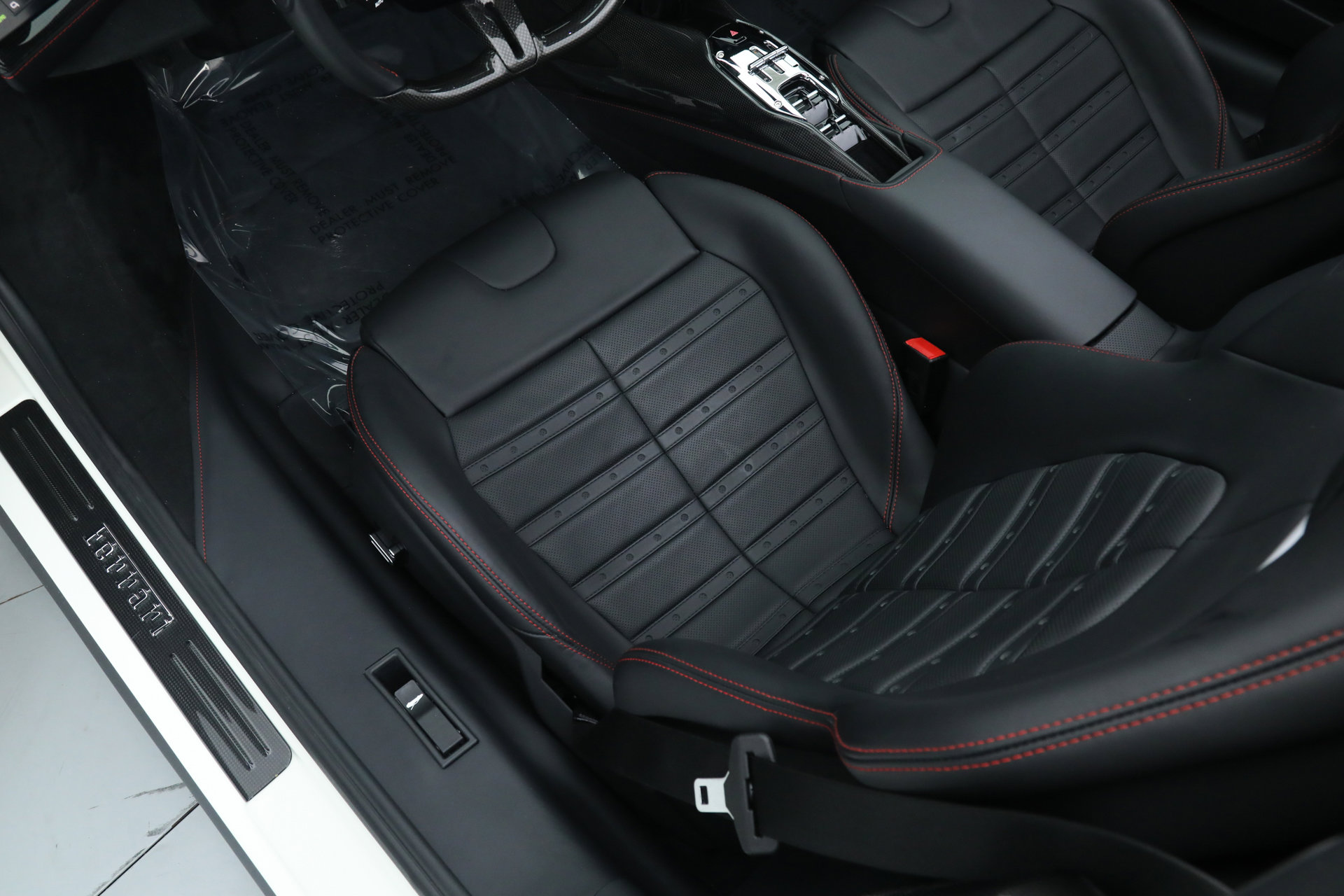 Certified 2025 Ferrari SF90 Spider AWD/4WD image 29