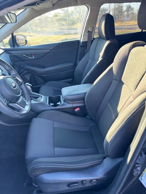 Used 2023 Subaru Outback Premium image 12