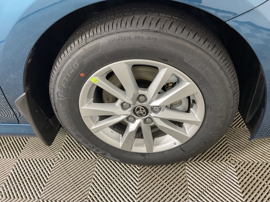 New 2026 Toyota Camry LE image 10