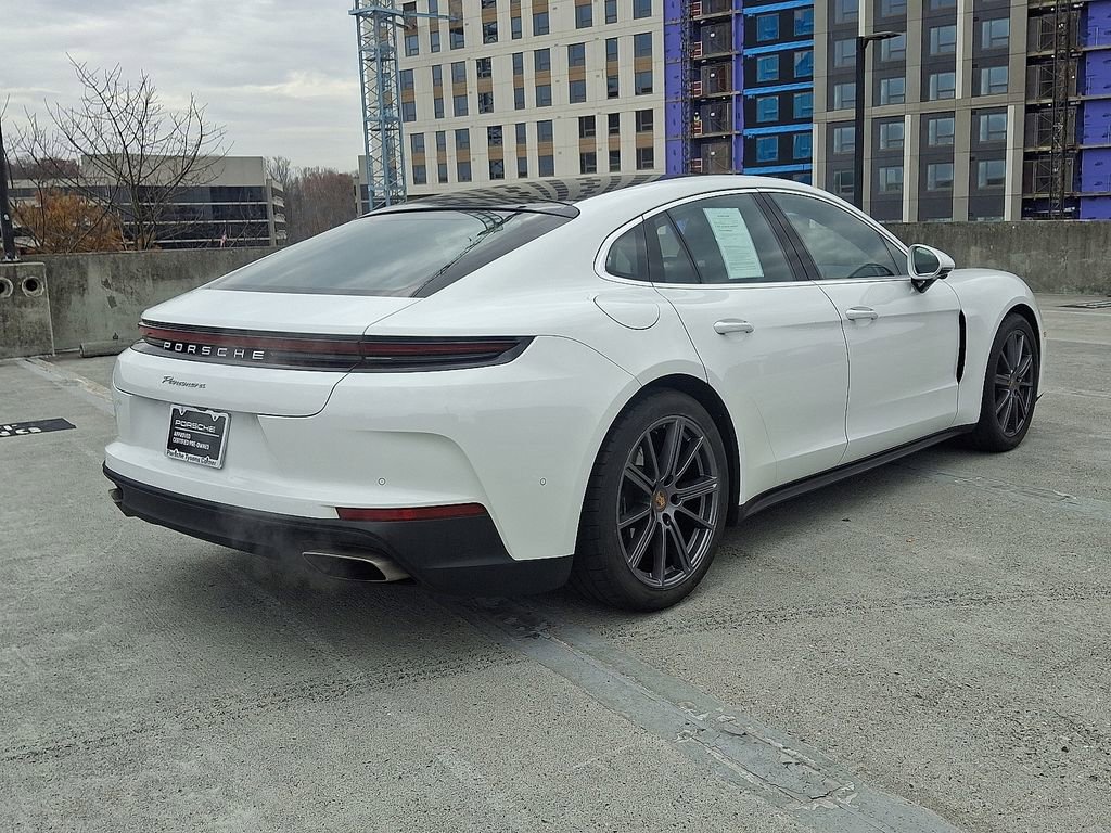 Used 2024 Porsche Panamera image 8