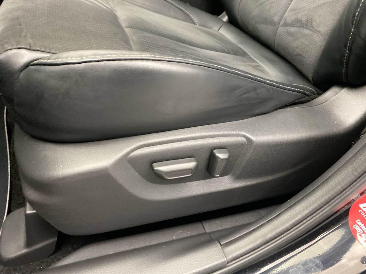 Used 2022 Mitsubishi Eclipse Cross AWD image 13