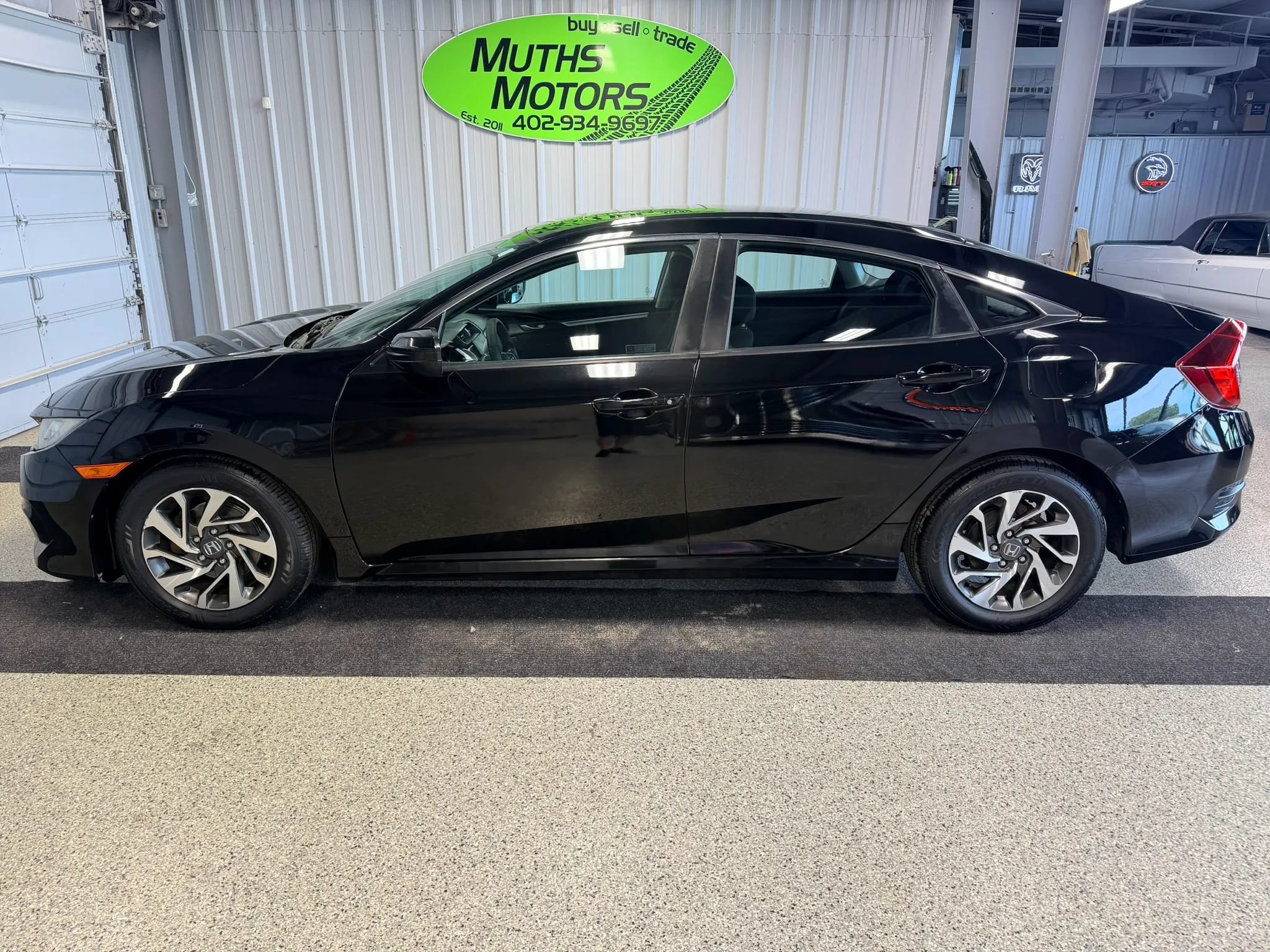 Used 2016 Honda Civic EX image 7