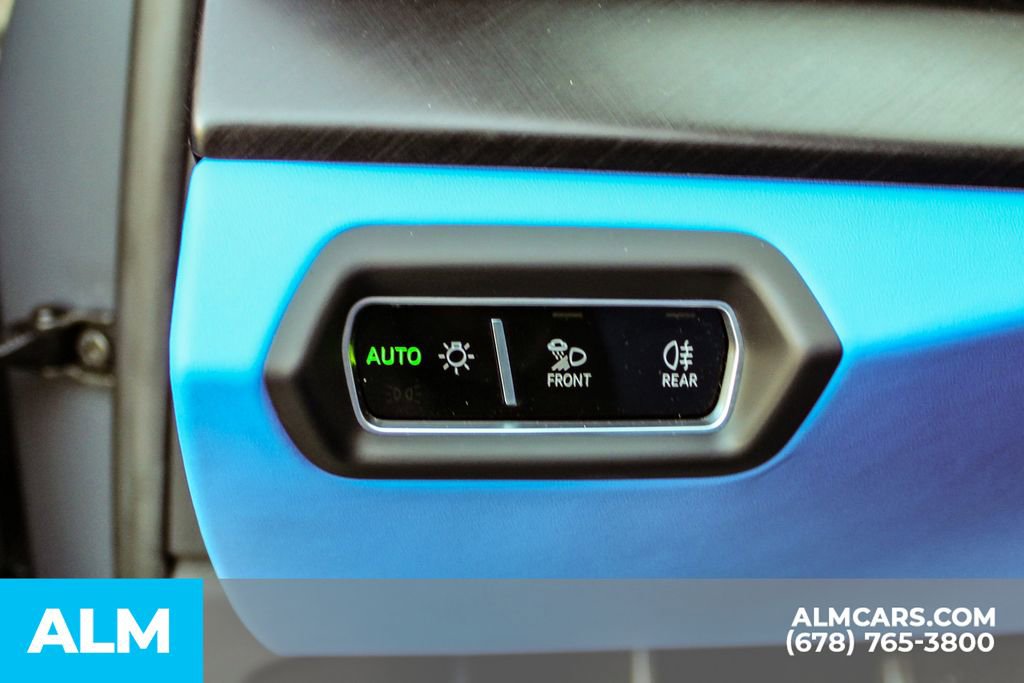 Used 2022 Lamborghini Urus image 31