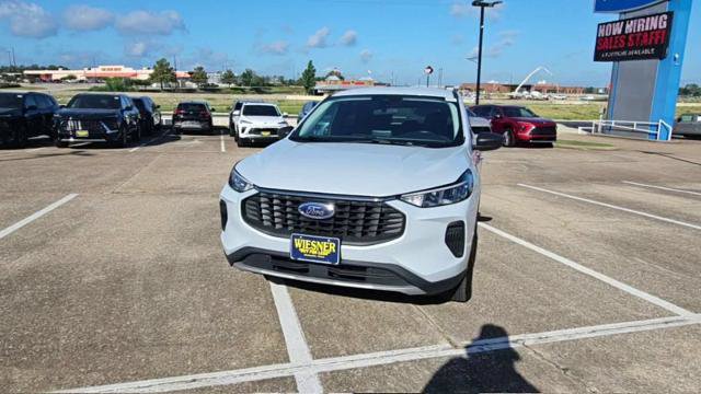 Used 2025 Ford Escape Active AWD/4WD image 3
