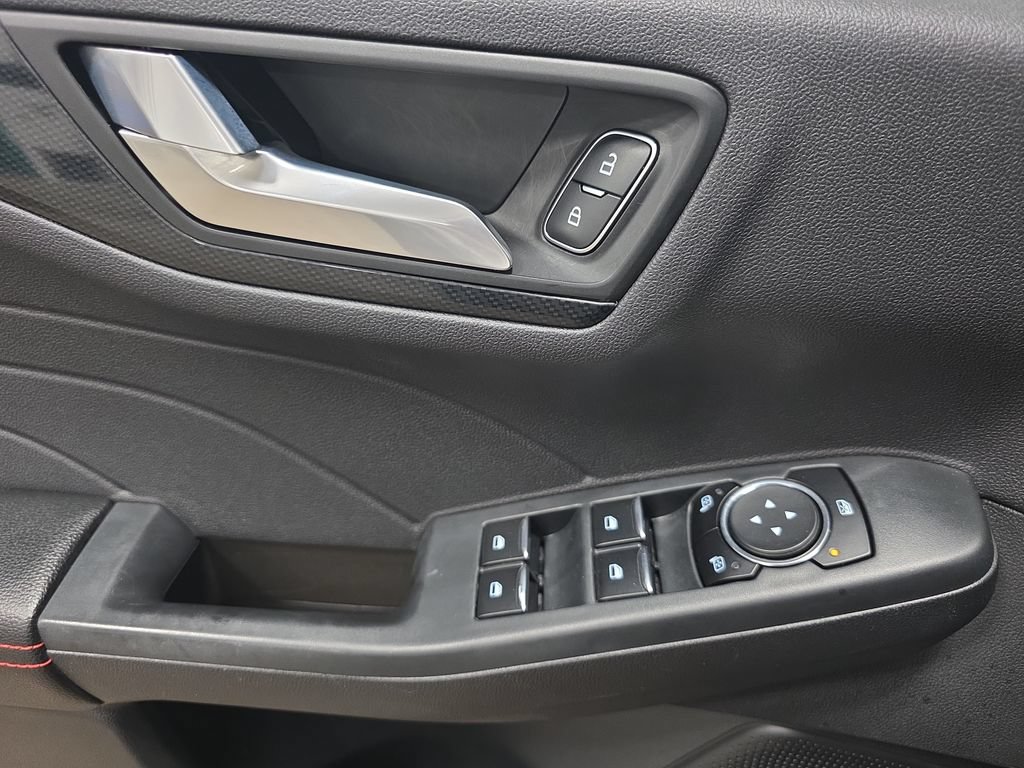 Used 2023 Ford Escape ST-Line FWD image 26