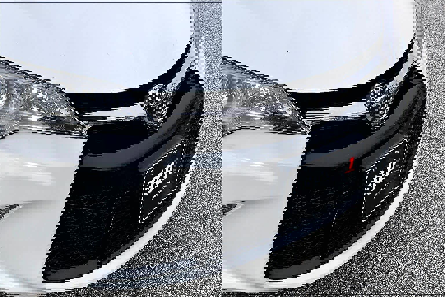 Used 2017 Toyota Camry SE image 28