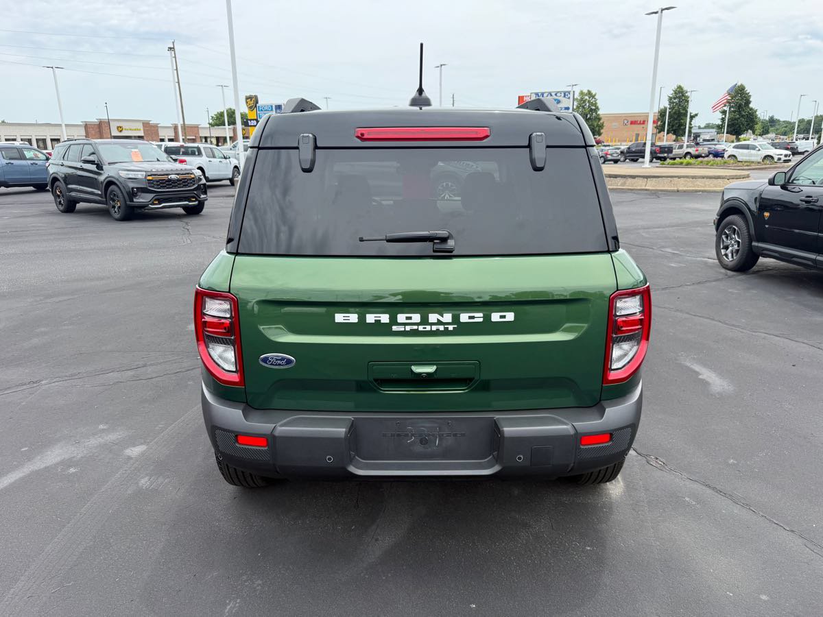 Used 2025 Ford Bronco Sport Outer Banks w/ Outer Banks Tech Package+ AWD/4WD image 5