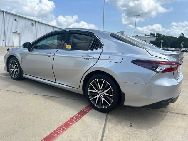 Certified 2023 Toyota Camry XLE w/ Cold Weather Package FWD image 4