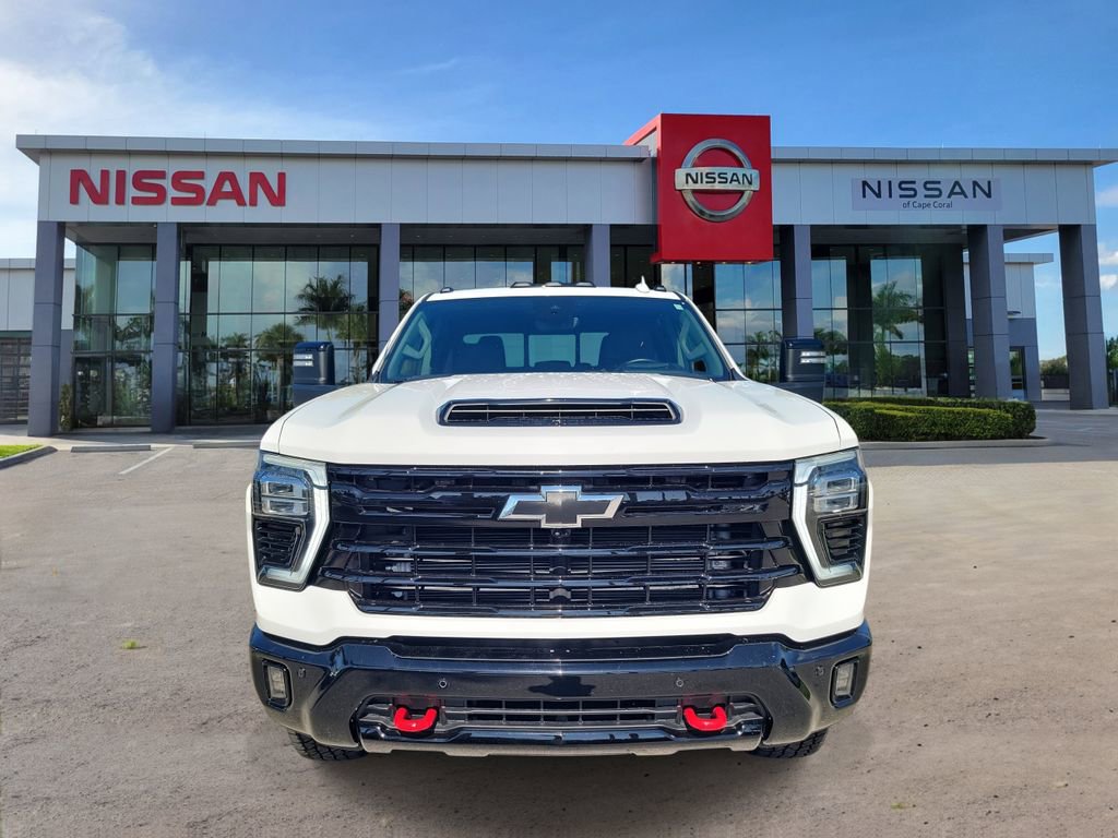 Used 2025 Chevrolet Silverado 2500 LTZ w/ Trail Boss Package image 11