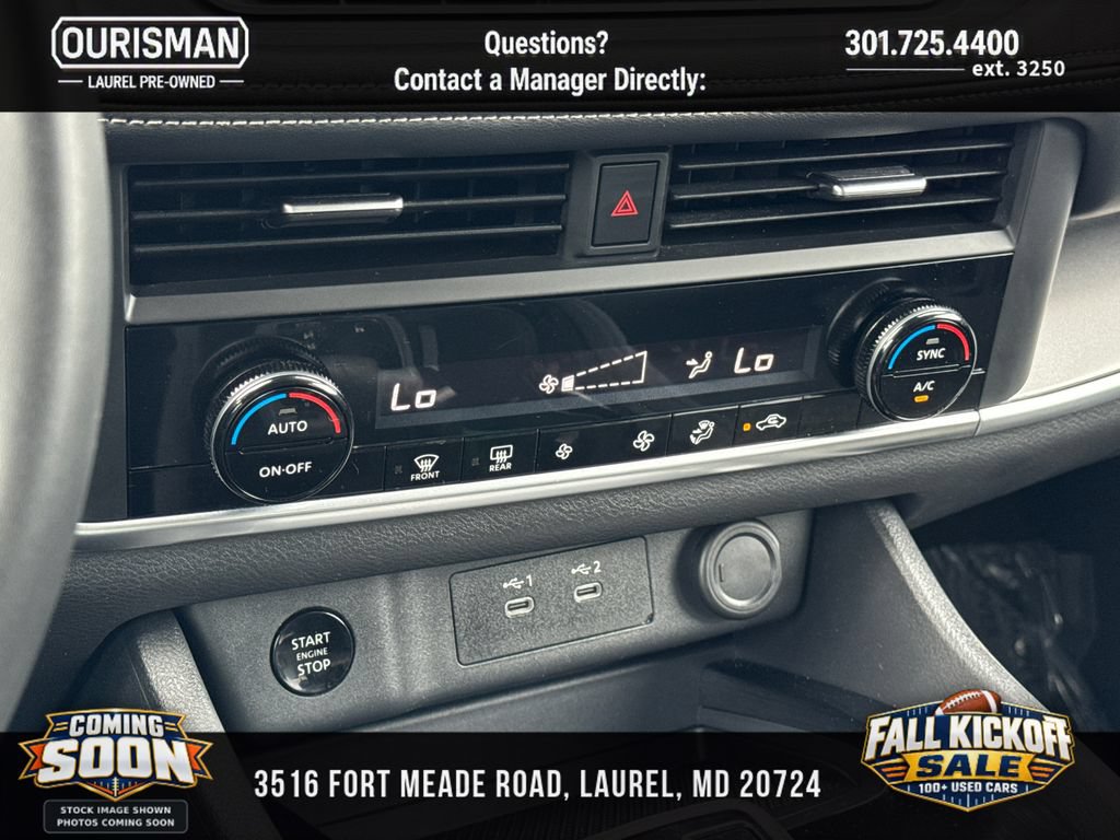 Used 2025 Nissan Rogue SV AWD/4WD image 13