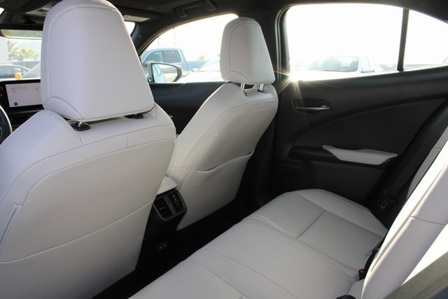 Certified 2025 Lexus UX 300h FWD image 9