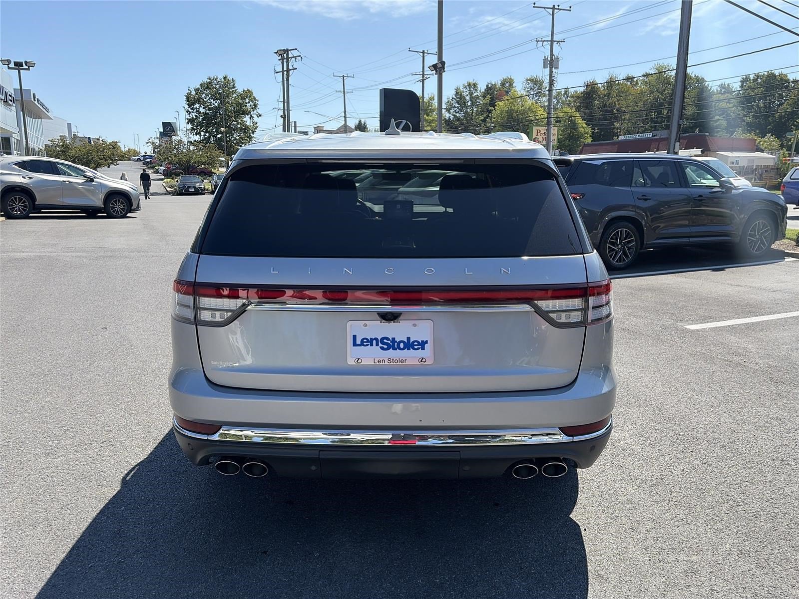 Used 2020 Lincoln Aviator Reserve w/ Equipment Group 201A AWD/4WD image 4