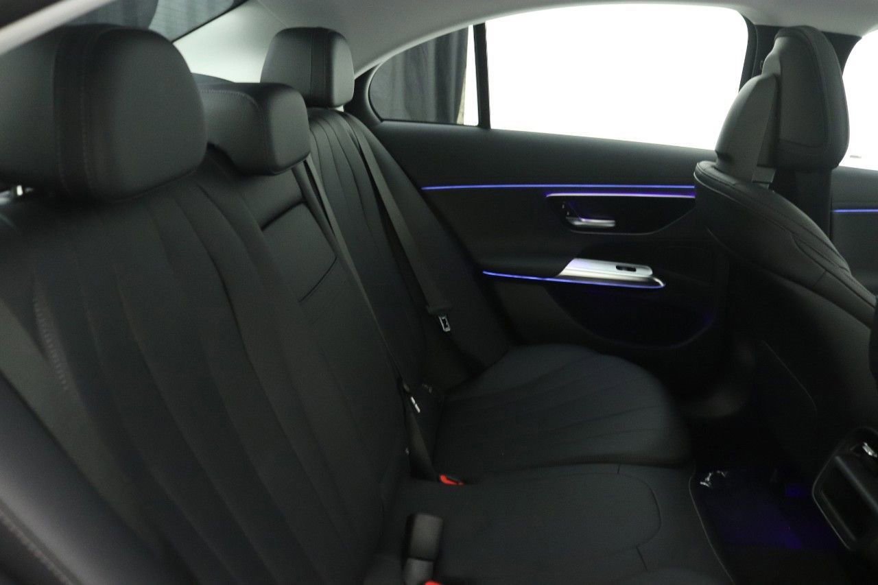 Certified 2025 Mercedes-Benz E 350 4MATIC Sedan image 33
