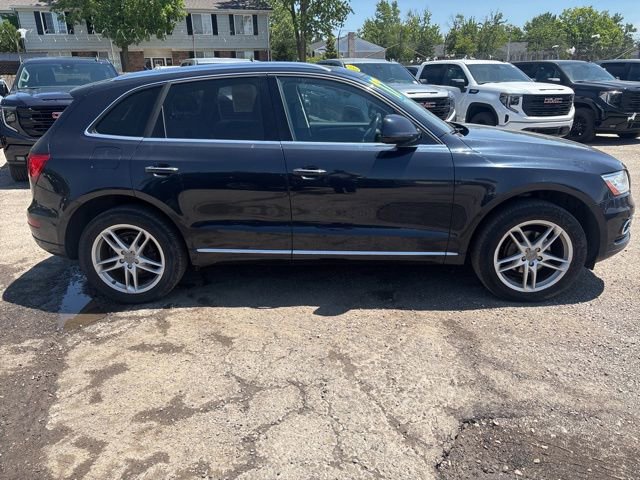 Used 2017 Audi Q5 2.0T Premium Plus w/ Technology Package AWD/4WD image 2