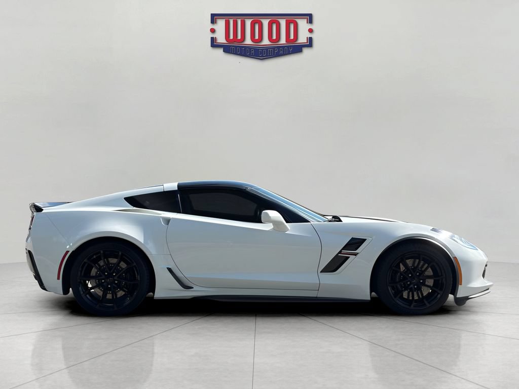 Used 2019 Chevrolet Corvette Grand Sport RWD image 2