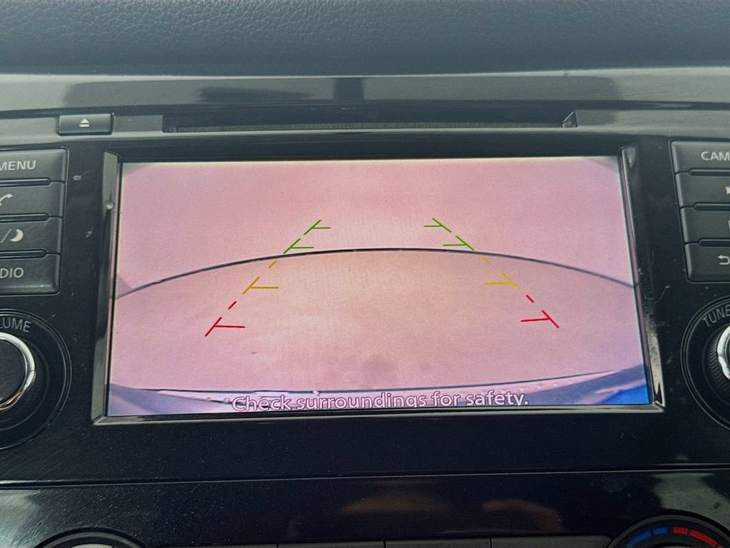Used 2018 Nissan Rogue S FWD image 17