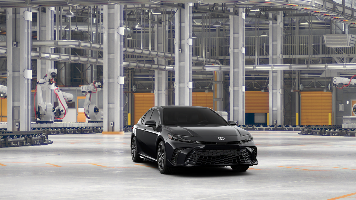 New 2027 Toyota Camry XSE FWD image 18
