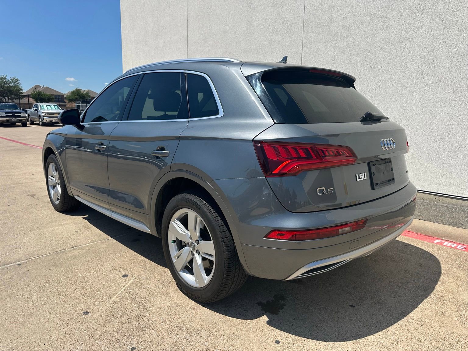 Used 2019 Audi Q5 2.0T Premium w/ Convenience Package AWD/4WD image 6