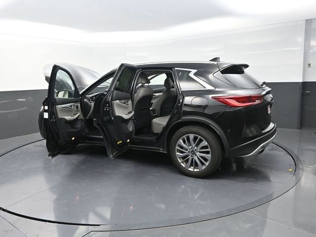 Used 2024 INFINITI QX50 Luxe image 39