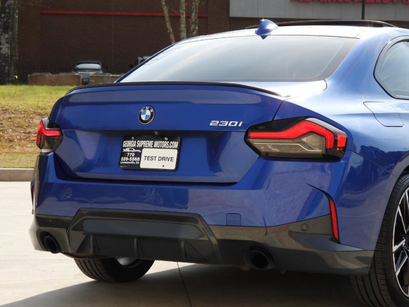 Used 2022 BMW 230i Coupe w/ Premium Package 2 RWD image 12