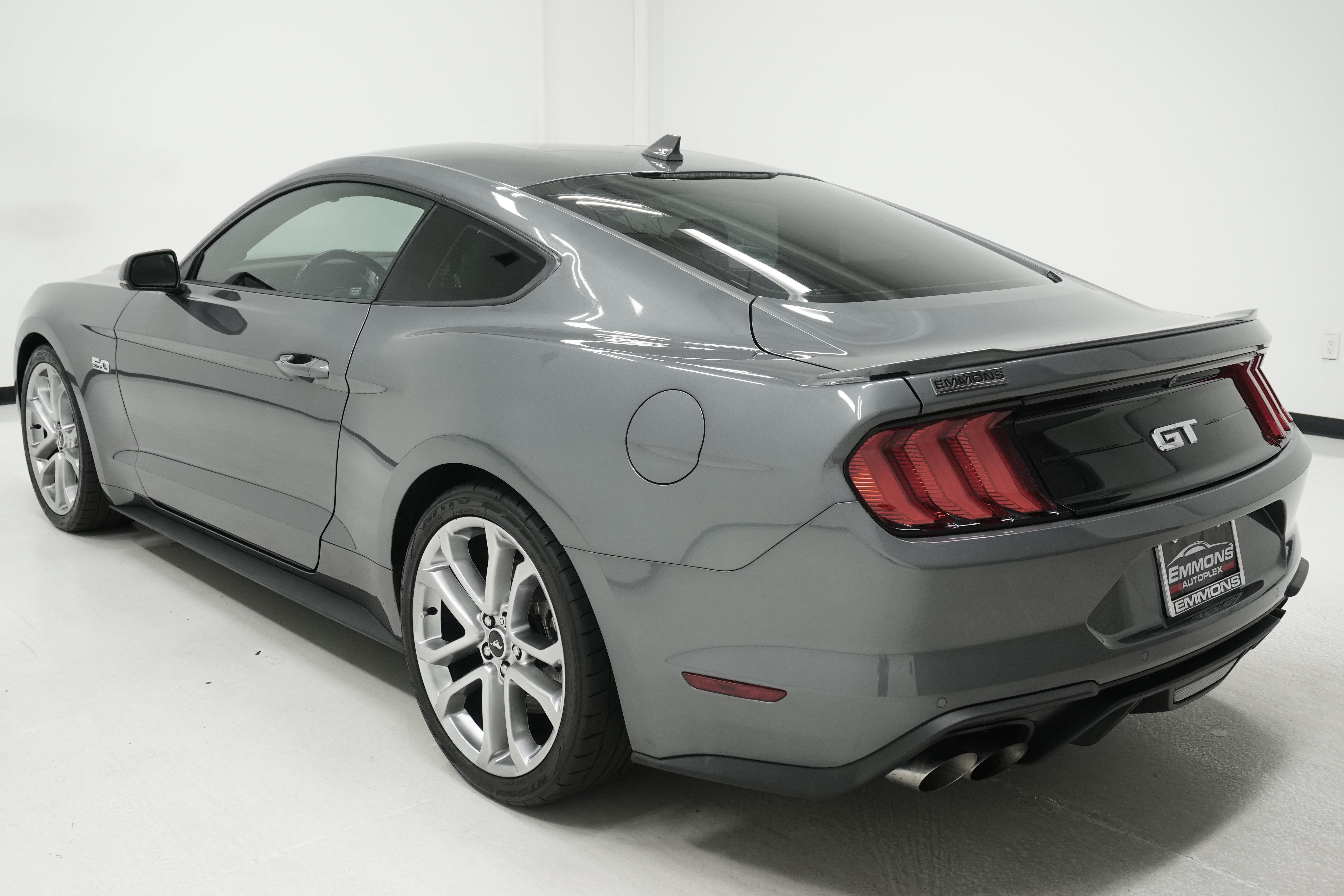 Used 2021 Ford Mustang GT Premium w/ Equipment Group 401A RWD image 6