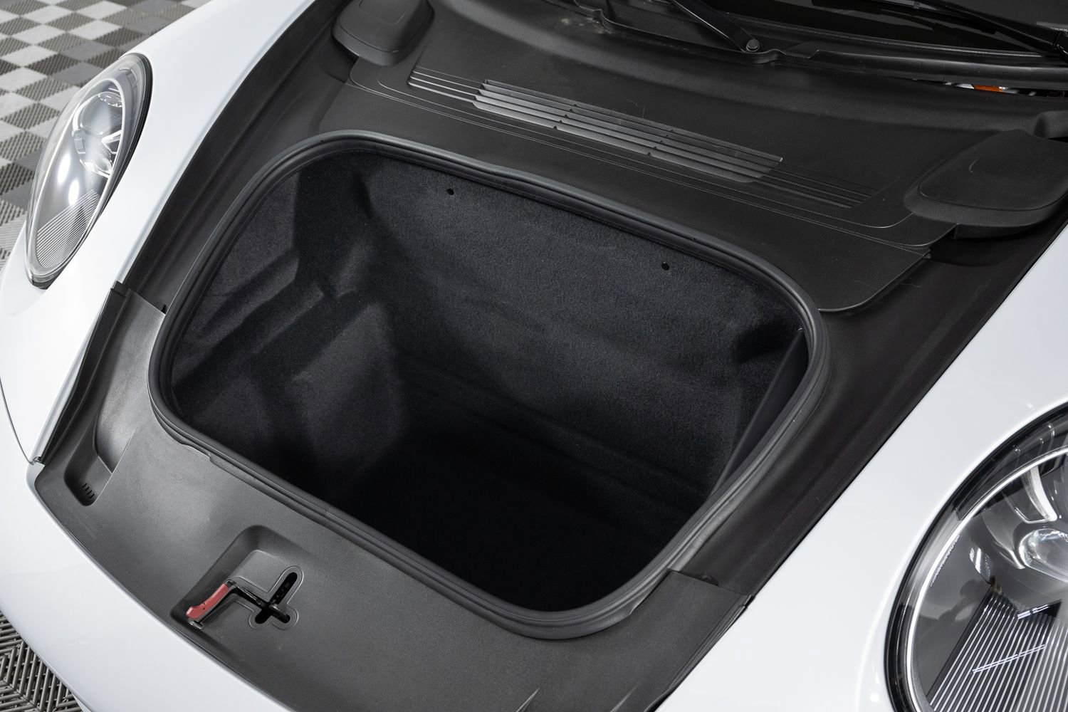 Used 2023 Porsche 911 Turbo S image 37