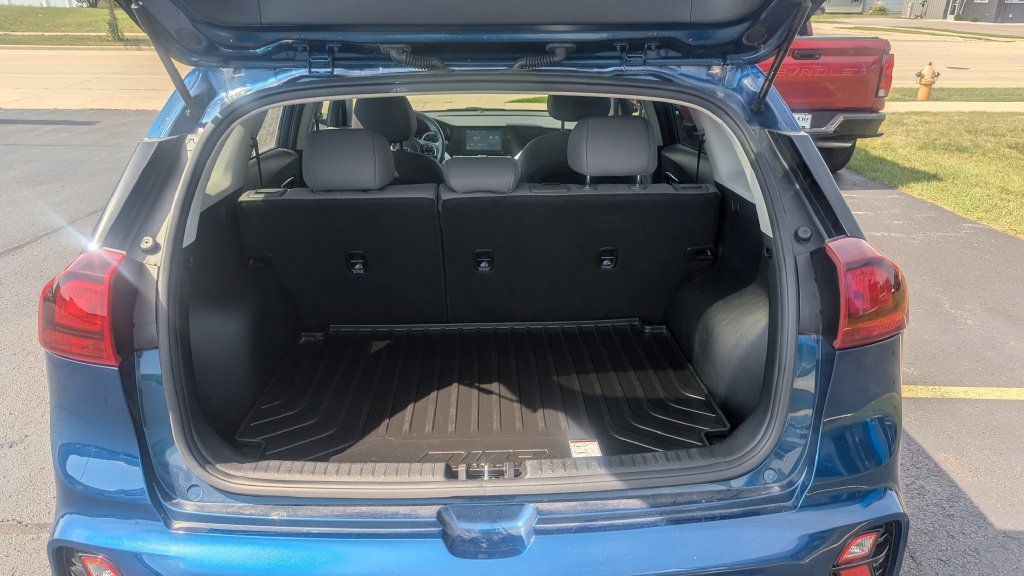 Used 2021 Kia Niro LXS FWD image 9