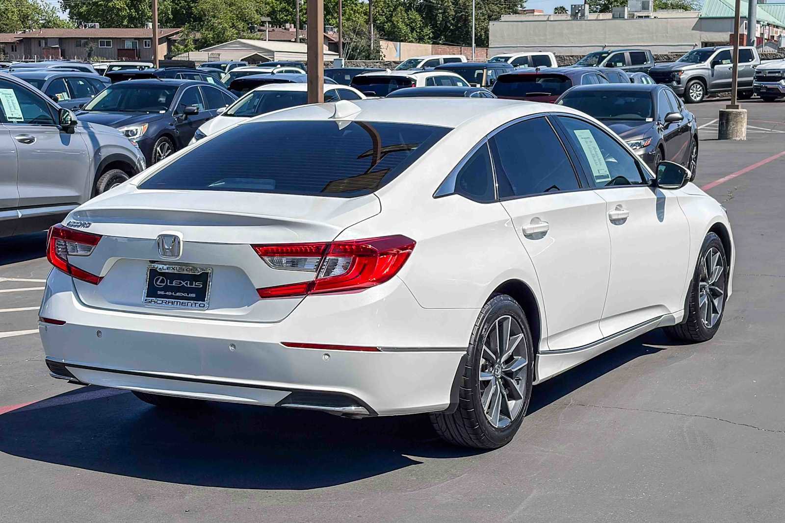 Used 2022 Honda Accord EX-L image 4