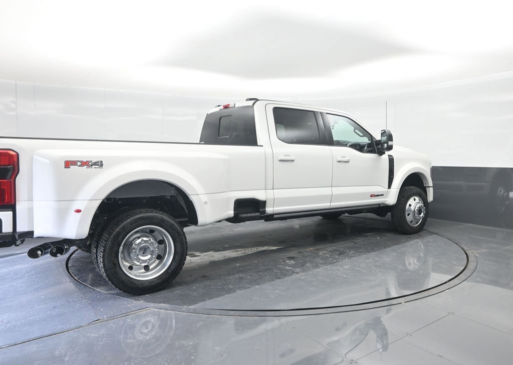 New 2026 Ford F450 Platinum AWD/4WD image 15