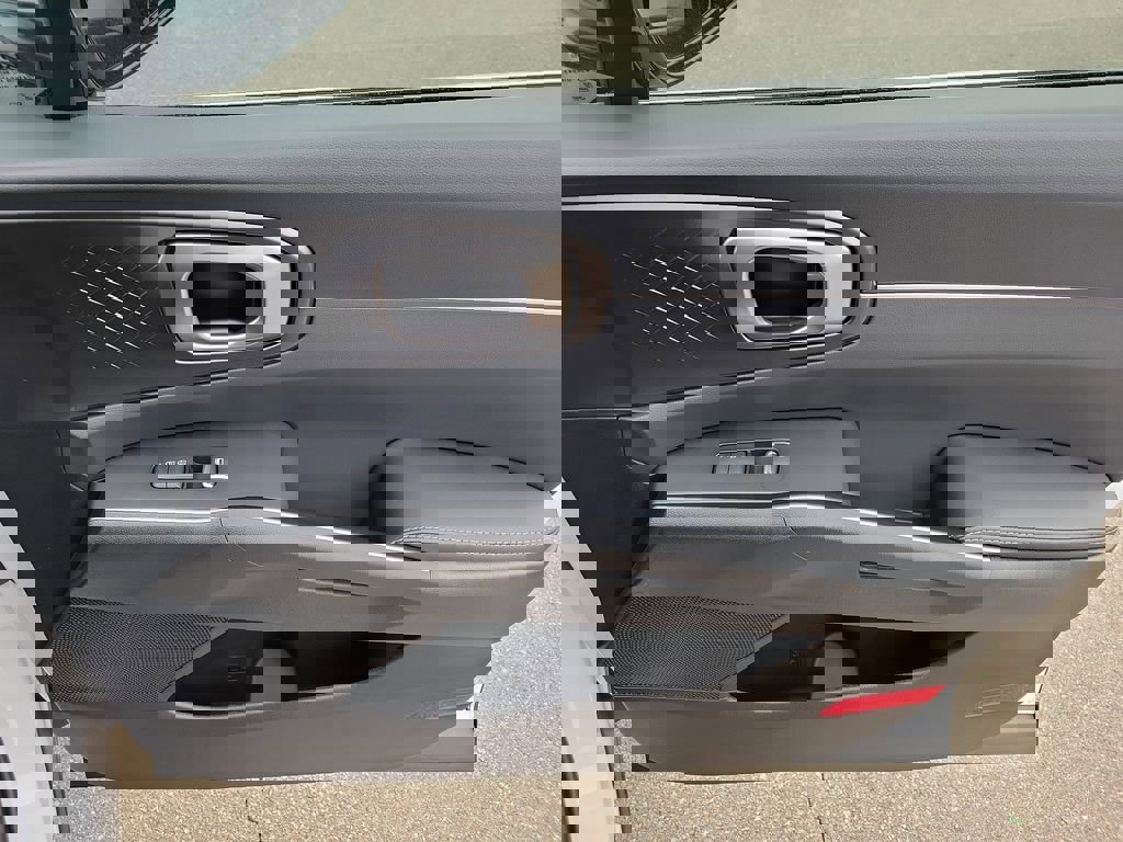 New 2026 Kia Sorento S image 10