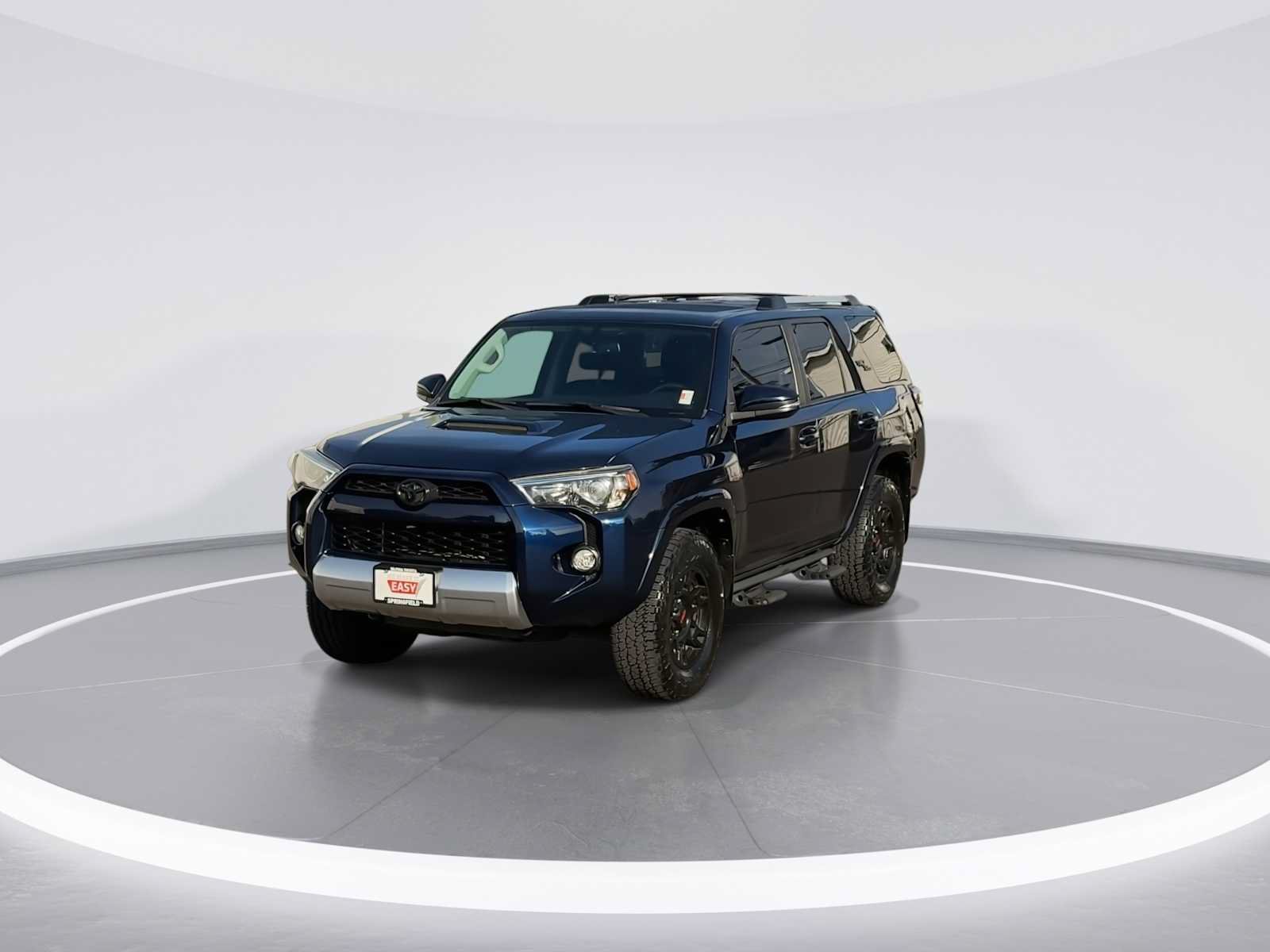 Certified 2018 Toyota 4Runner TRD Off-Road Premium AWD/4WD image 3