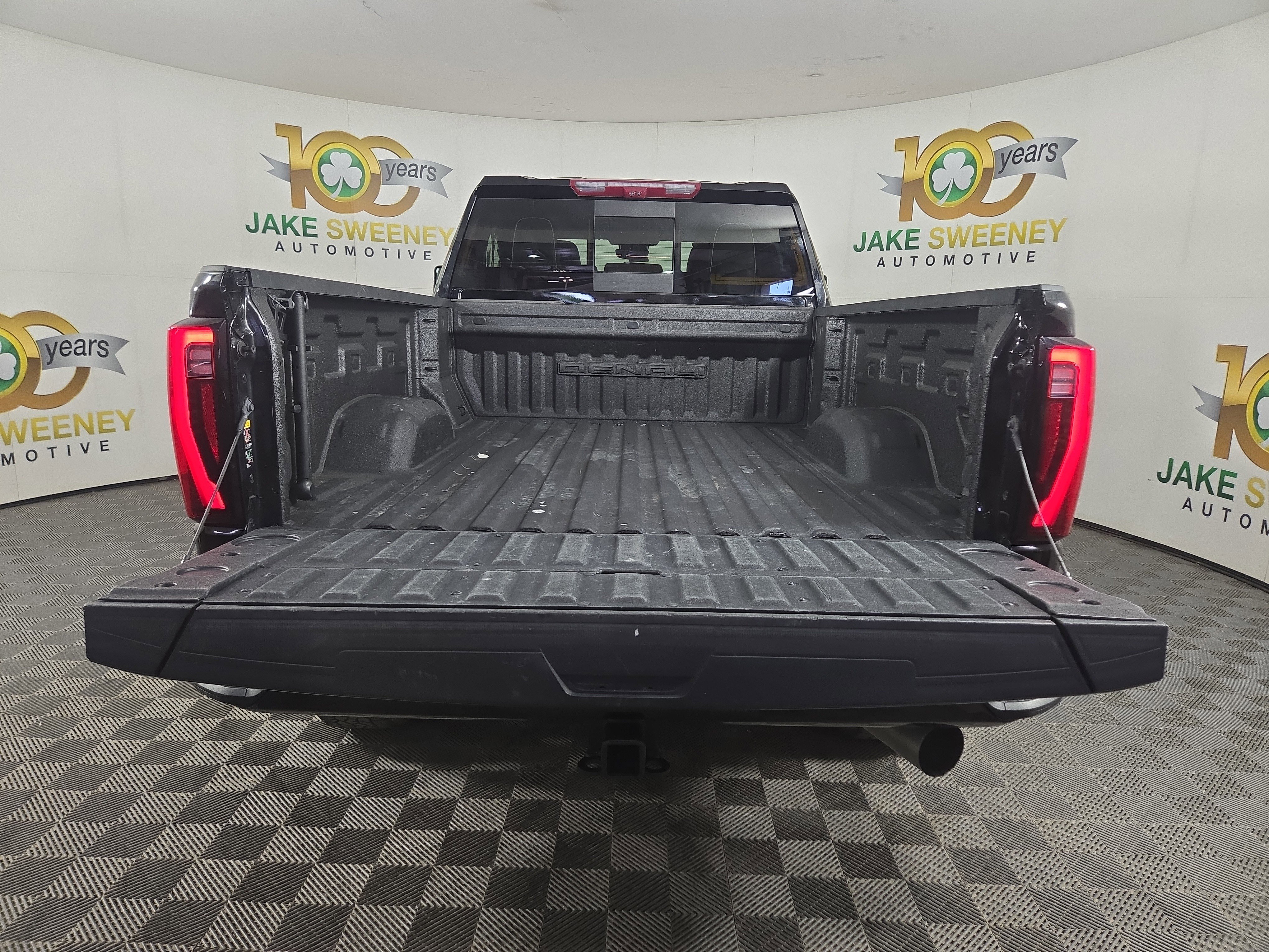 Certified 2024 GMC Sierra 2500 Denali Ultimate AWD/4WD image 31