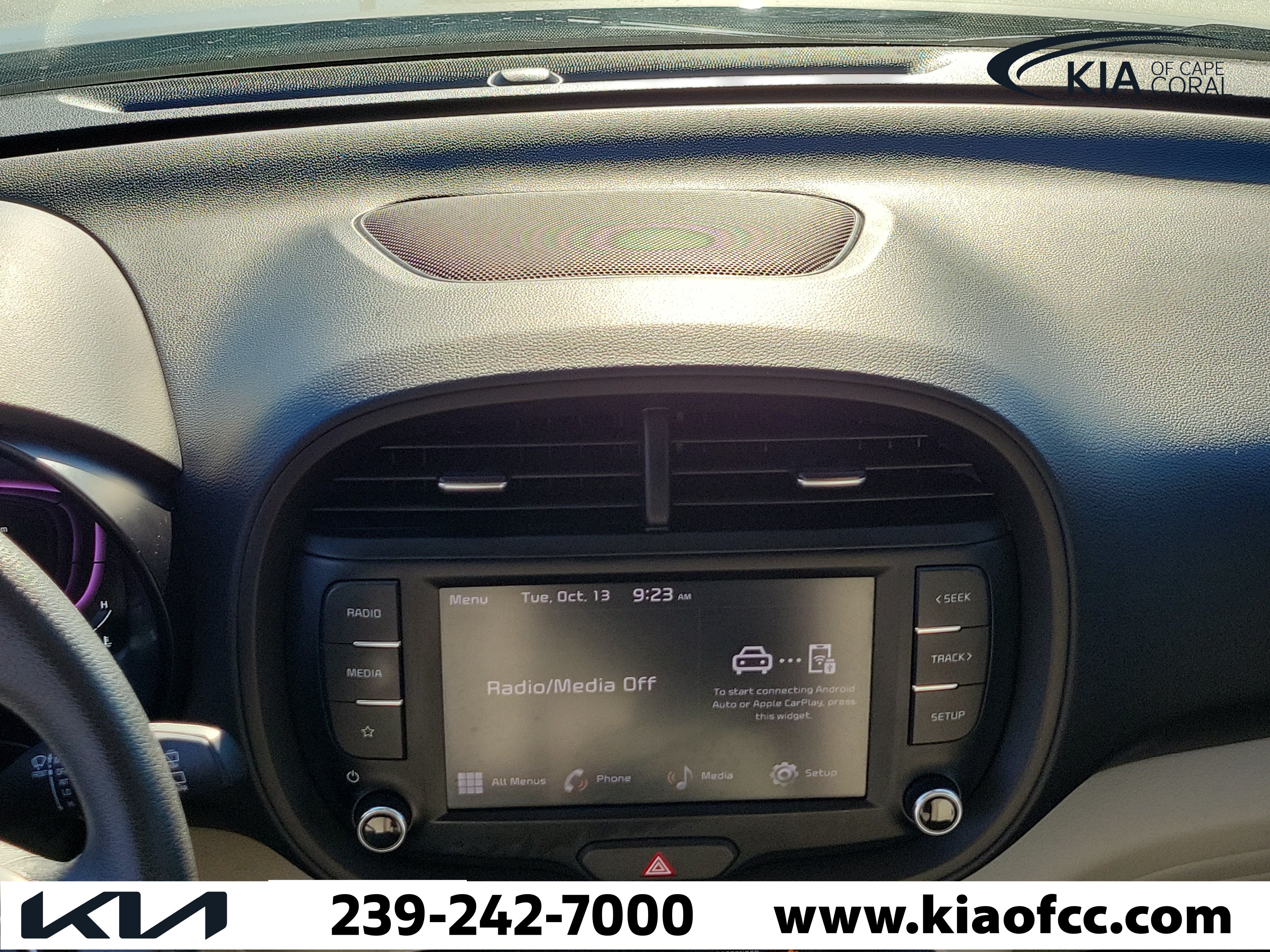 Certified 2024 Kia Soul LX FWD image 19
