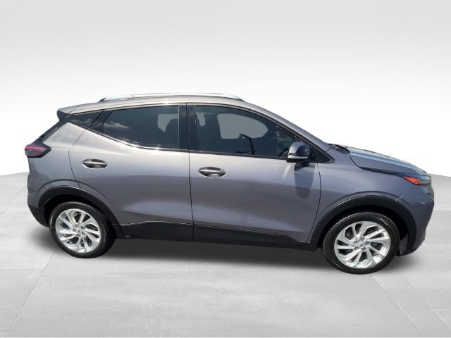 Certified 2023 Chevrolet Bolt EUV LT w/ Driver Confidence Package FWD image 7