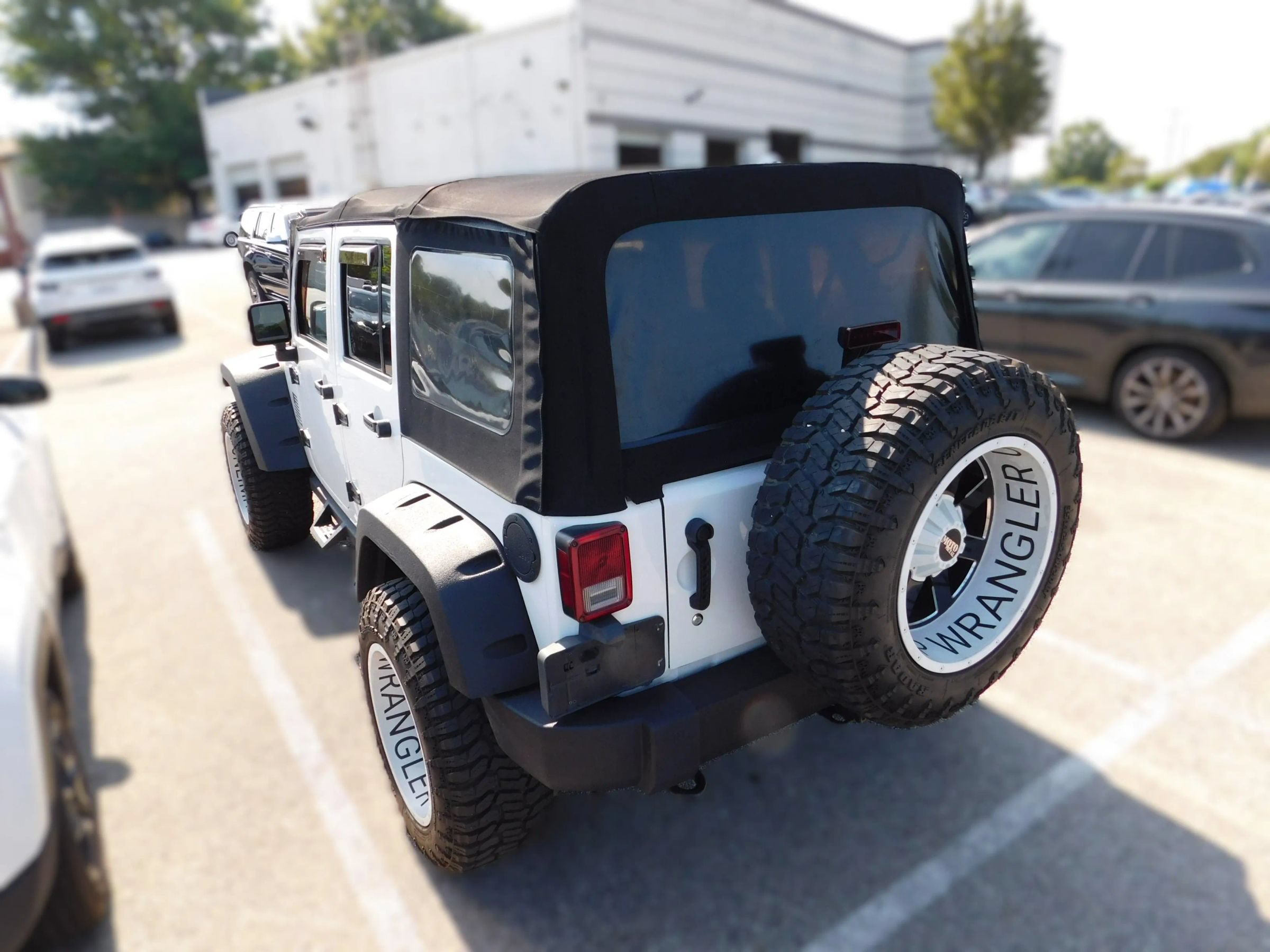 Used 2015 Jeep Wrangler Unlimited Sport w/ Quick Order Package 24S AWD/4WD image 5