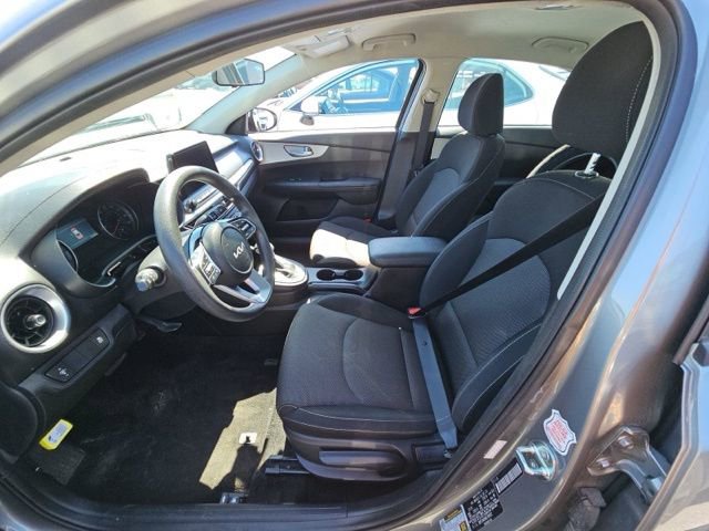 Used 2024 Kia Forte LXS FWD image 9