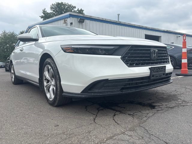 Used 2023 Honda Accord LX image 2