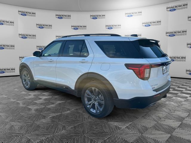 New 2026 Ford Explorer Active AWD/4WD image 3
