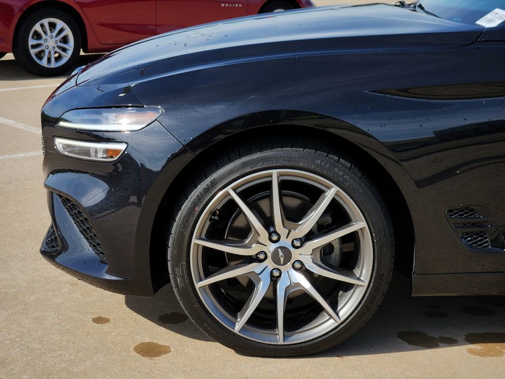 Used 2023 Genesis G70 2.0T AWD/4WD image 10