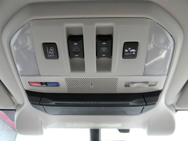 Used 2020 Subaru Ascent Touring AWD/4WD image 18